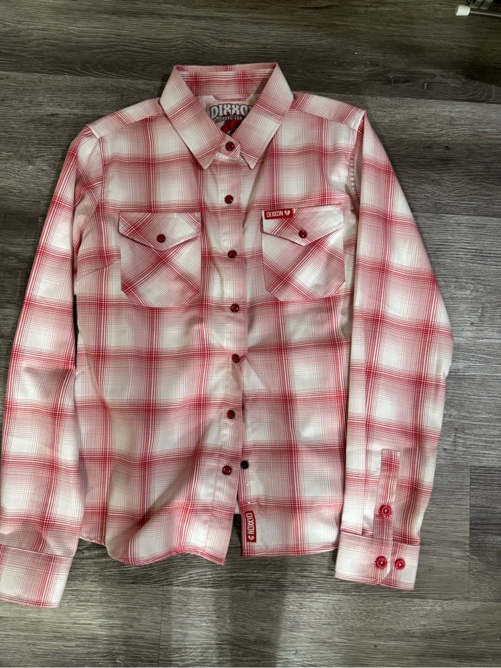 Dixxon women’s medium Red Plaid Button-Up Flannel